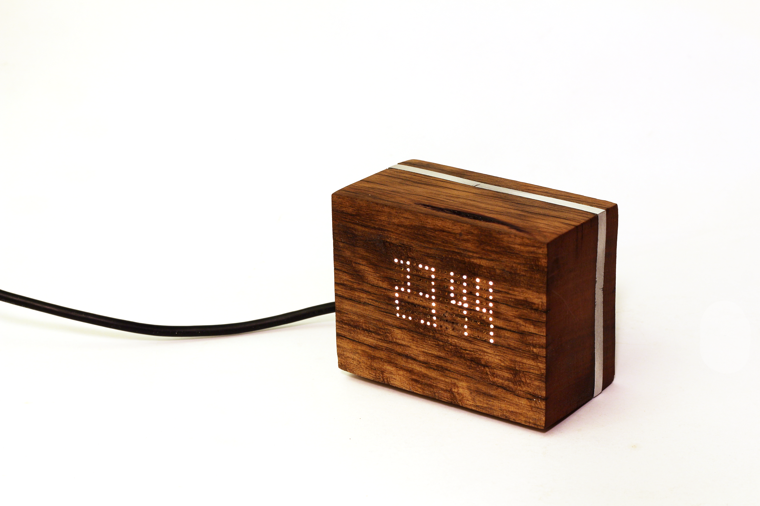 Aluminum and reclaimed wood LED clock Bunnings Workshop 